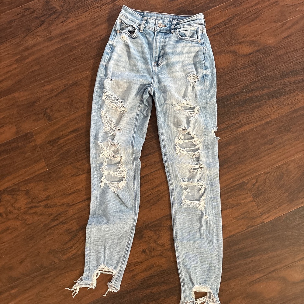 American Eagle ripped jeans, size 0